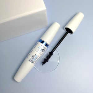 Le best-seller de chez Eye Care Cosmetics : le mascara Volumateur Waterproof

En 1 seul geste il apporte du volume à vos cils sans les alourdir. 

Un résultat cils à cils, net et qui tient toute la journée sans s’effriter ! 
Haute tolérance, il est adapté aux yeux sensibles.

#eyecarecomsetics #mascaravolumateur #waterproof #1geste #volume #cilsacils #hautetolerance #yeuxsensibles