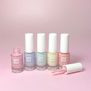 5 nouvelles couleurs douces pour l’arrivée du printemps.

Grâce aux Ultra Vernis, vous pouvez allier la beauté et la santé !

Ils renforcent les ongles et les protègent tout en les habillant d’une jolie teinte douce et discrète.
Enrichis en Silicium et Urée, ils sont particulièrement recommandés pour lutter contre les effets secondaires des traitements anti-cancer.

#eyecarecosmetics #ultravernis #printemps #beauté #santé #renforce #protège #onglesfragiles #silicium #urée