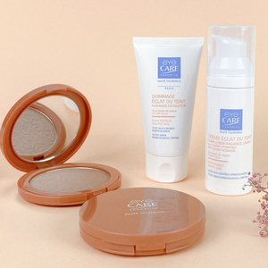 Obtenez un teint naturel et lumineux avec la gamme teint Eye Care Cosmetics. Des produits haute tolérance, respectueux de votre peau sensible ou allergique.

Le Gommage Eclat du Teint, la Crème Eclat du Teint et la Poudre Bronzante sublimeront votre visage et vous donneront un teint parfait.

#eyecarecosmetics #éclatduteint #teintlumineux #teintparfait #peausensible #hautetolerance #eye_care_cosmetics