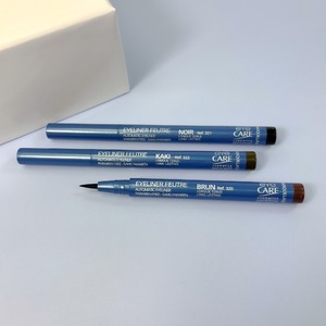 Un résultat intense ⚡

Une pointe feutre qui dessine un trait net et précis, qui souligne et corrige la forme de l’œil. 

Ultra modulable, les eye liners feutre proposent des traits aussi bien fin que épais. 
Ils subliment votre regard en 1 seul geste.

#eyecarecosmetics #resultatintense #liner #eyeliner #feutre #precis #fin #epais