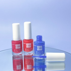 L’été est bientôt terminé... 
Découvrez nos produits phares de la rentrée !
Nos Ultra-vernis Silicium-urée en font partie bien sûr 😍
Avec leur composition Anti UVA-UVB qui protège les ongles des rayons Uv et leurs magnifiques couleurs, ils sont indispensables pour la rentrée ! 
Riches en Silicium et en Urée, ils renforcent et protègent les ongles et luttent contre le dessèchement.