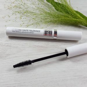 Avis au porteur de lentilles 📢

Notre Mascara Haute tolérance est parfaitement adapté aux yeux sensibles, allergiques et/ou porteurs de lentilles de contact.

Formulé avec des pigments micronisés il permet de concilier maquillage et port de lentilles de contact pour un confort inégalé.

Ce mascara se décline en huit teintes, il maquille et gaine les cils pour un rendu naturel sans s’effriter au cours de la journée, ni gêner la sécrétion des larmes.

#eyecarecosmetics #mascara #hautetolerance #porteurdelentilles #yeuxsensibles